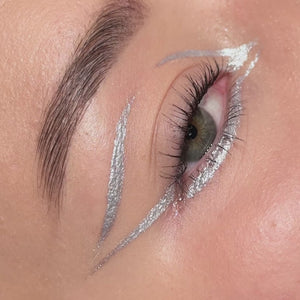 COLOUR_HIT #01_METALLIC CREAM SHADOW